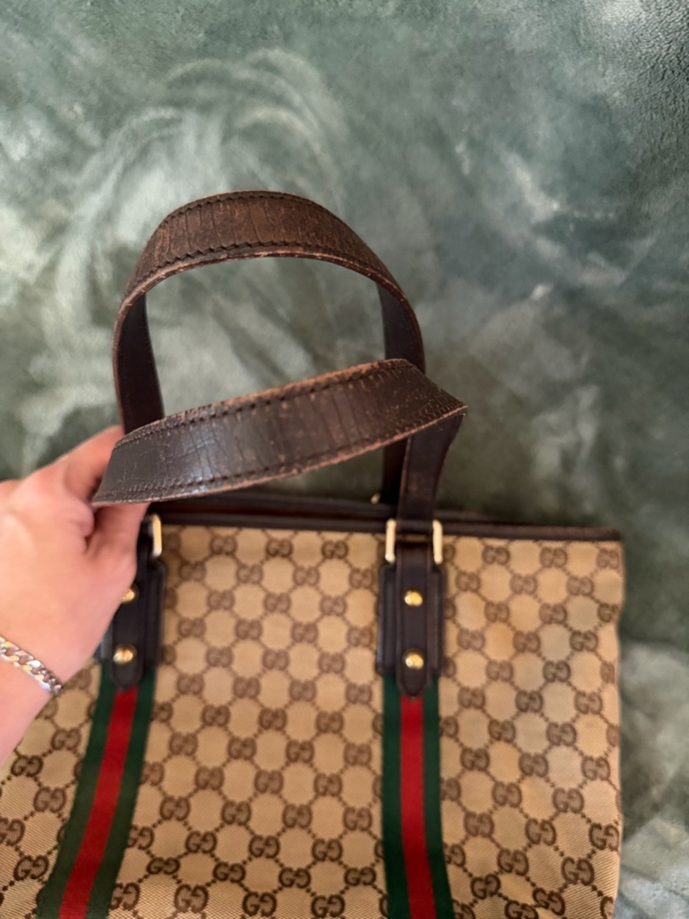 Authentic Gucci Sherry Line Tote - Picture 9 of 14
